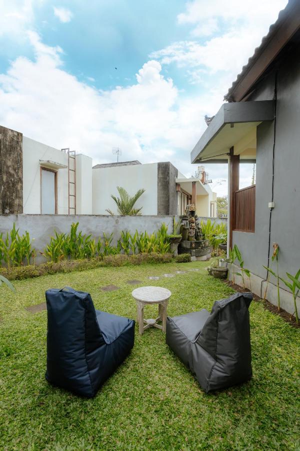 Bubu Canggu Guesthouse Exterior photo