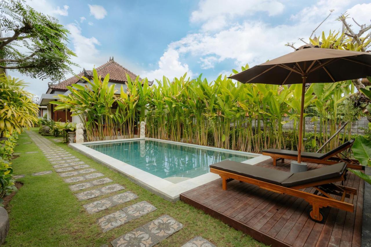 Bubu Canggu Guesthouse Exterior photo
