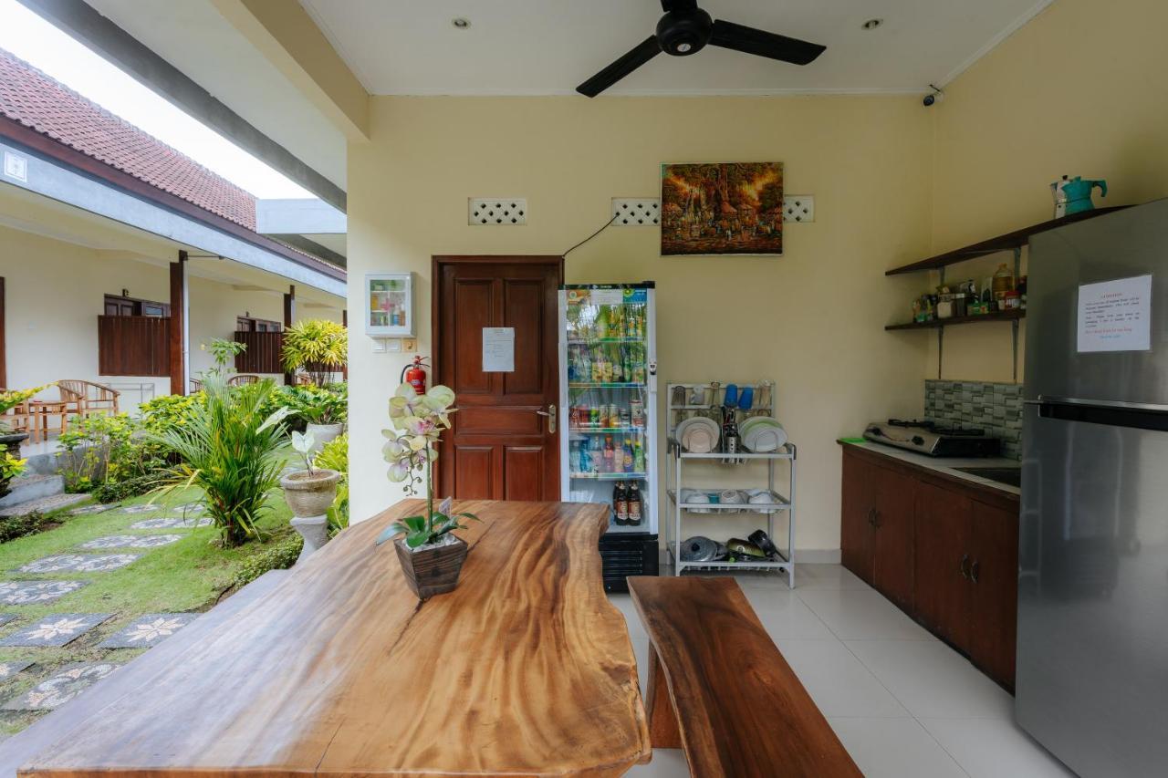 Bubu Canggu Guesthouse Exterior photo